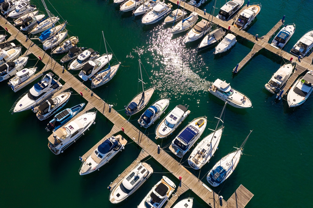 yacht liegeplatz kosten